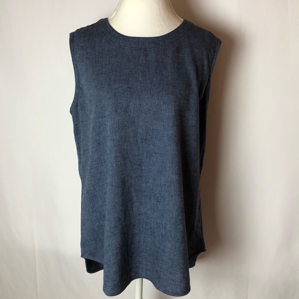 ANNE KLEIN Sleeveless Top. Denim color, size 14.